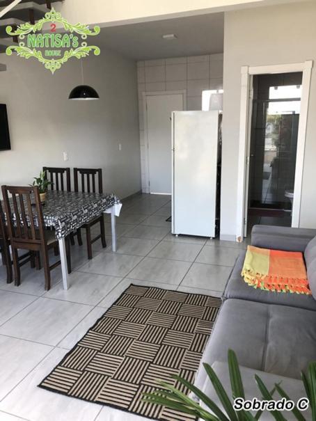 Sobrados Aconchegante Com Piscina "Natisashouse" Villa Bombinhas Exterior foto